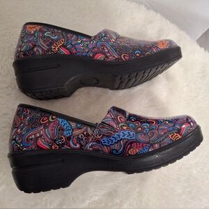 Easy Street Colorful Mules Comfortable Slip-On Footwear Slip Resistant Size 6.5.